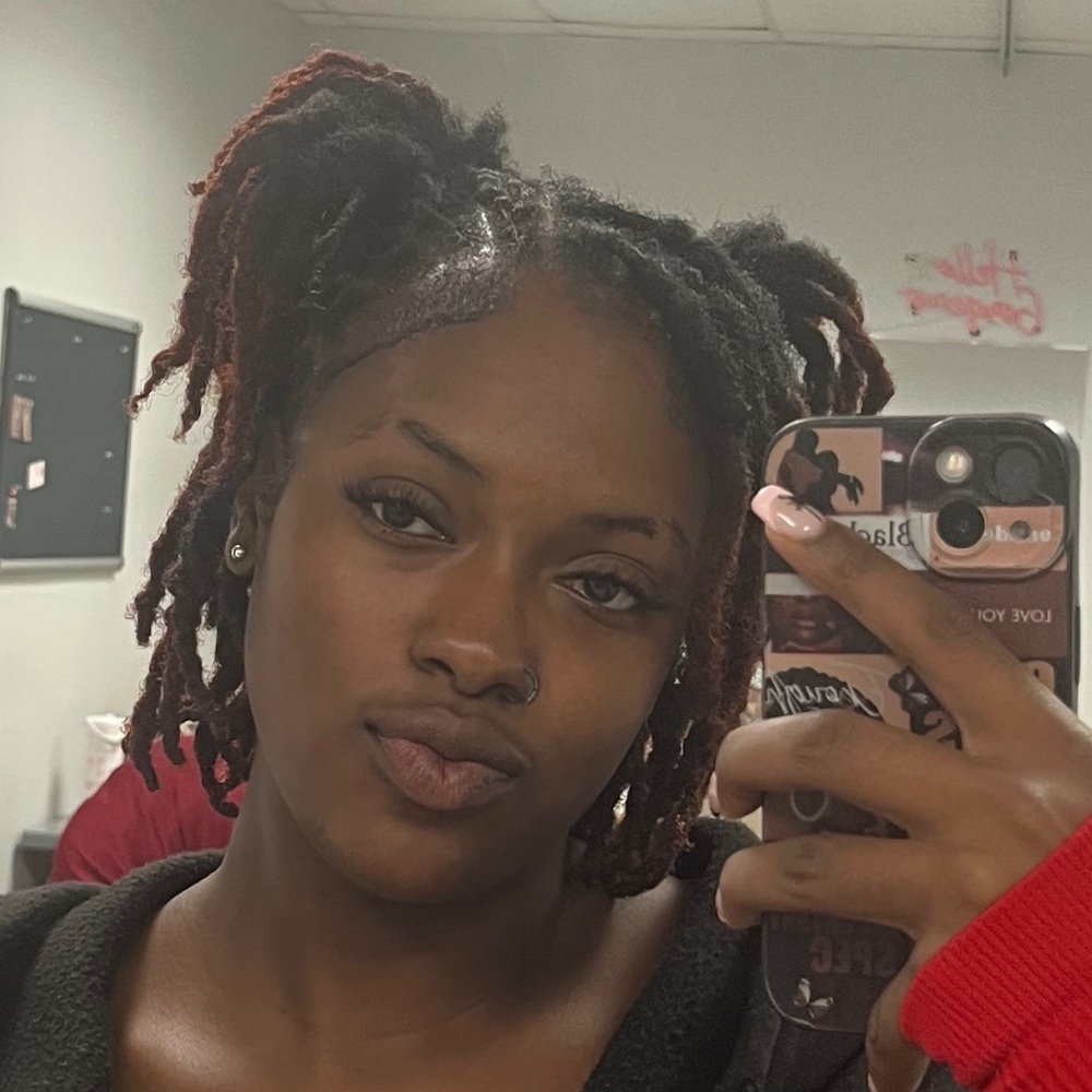 Meet your Posher, Myaa
